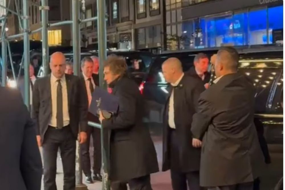 Milei lleg a New York para disertar frente a empresarios globales y agradecer el triunfo en los comicios ante la tumba del Rebe de Lubavitch