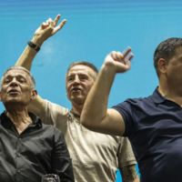 La reforma laboral avanza sobre salarios, convenios y derecho de huelga