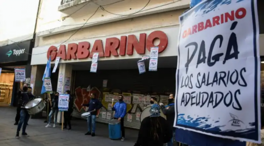 Denuncian que Garbarino desvi fondos durante la convocatoria perjudicando a sus trabajadores