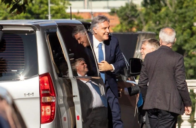 Llaryora le propuso al Gobierno un proyecto de reforma laboral que no modifique los derechos laborales existentes