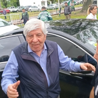 Con un video y una cancin, trabajadores del Sanatorio 15 de Diciembre III, de la Obra Social de Camioneros, reclaman el pago de salarios y apuntan contra la esposa de Moyano