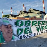 Vidrio: El gremio de Horacio Valdez encabeza una protesta sindical en Cattorini ante paritarias a la baja, persecusin, lockout patronal y despidos