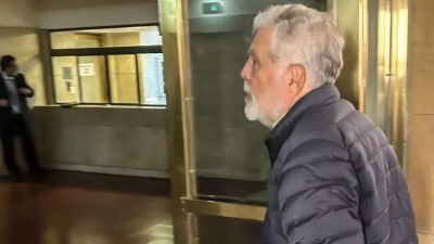 Julio De Vido se entreg en Comodoro Py y quedar detenido por la Tragedia de Once
