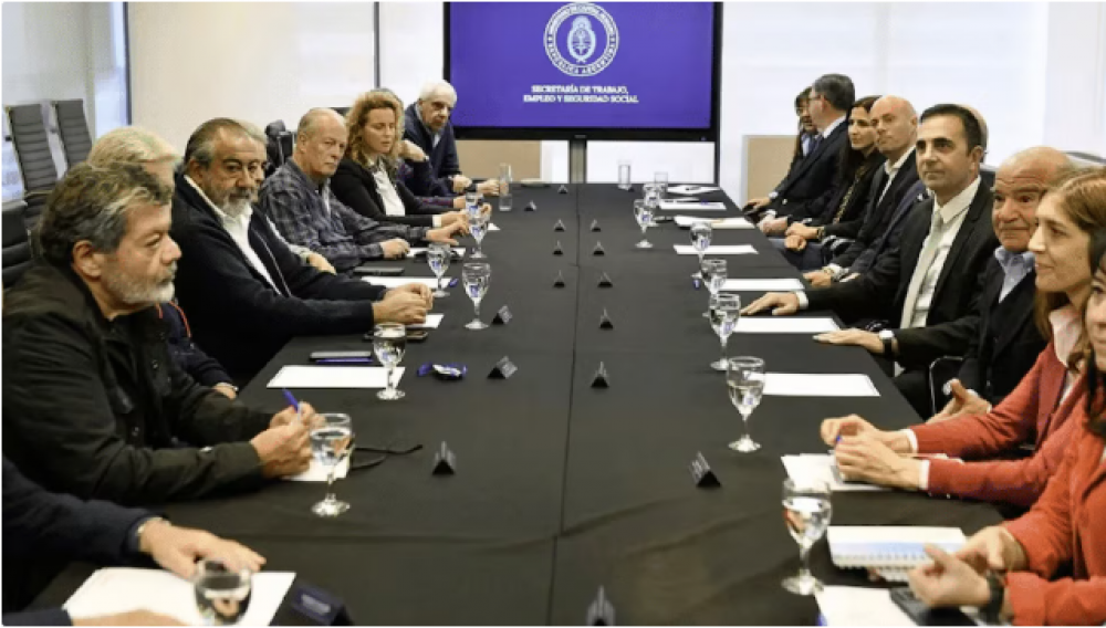 Cules son las 10 propuestas de la reforma laboral de Milei que desatarn la guerra con la CGT