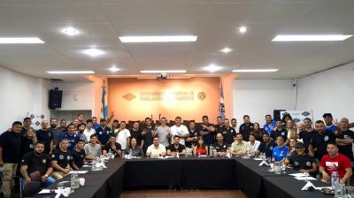 La Juventud de la CATT lanza una agenda por trabajo y rechaza la reforma laboral del Gobierno