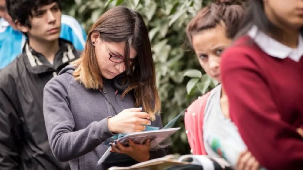 Apata poltica en ascenso: la mirada de los jvenes sobre la actualidad