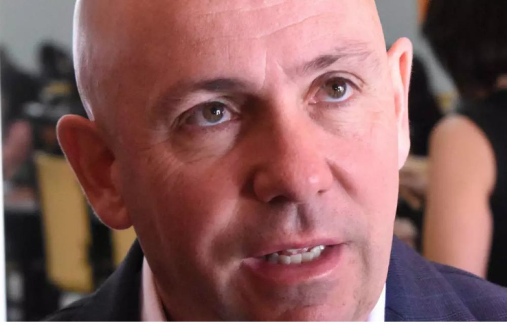 Intendente Sastre anunci avances en obras de pavimentacin largamente esperadas por vecinos