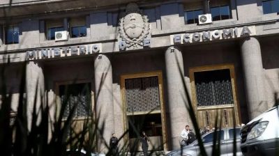 Economa logr supervit financiero de $517.672 millones, pese a pagar intereses por ms de $300.000 millones