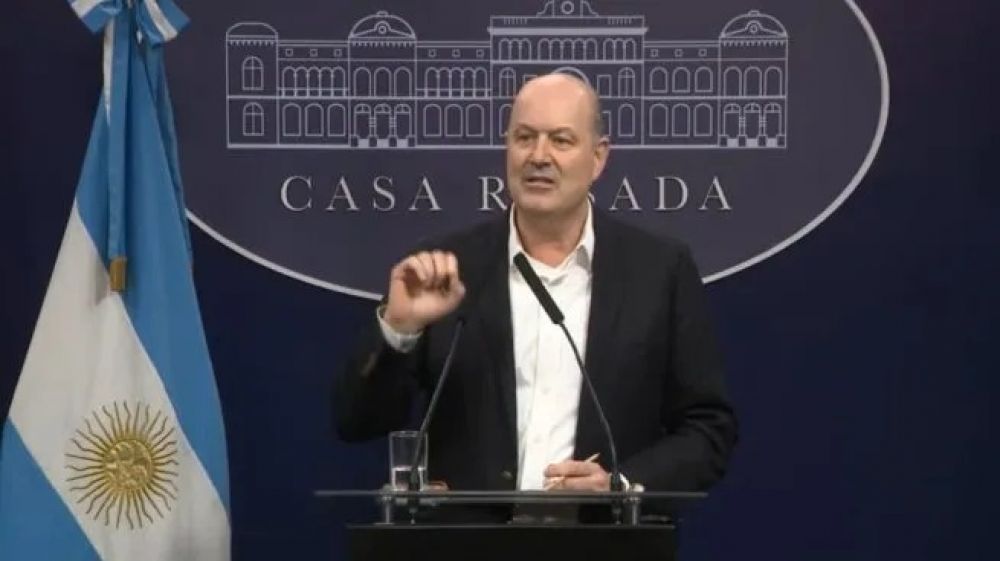 Federico Sturzenegger afirm que la reforma laboral apunta a que 