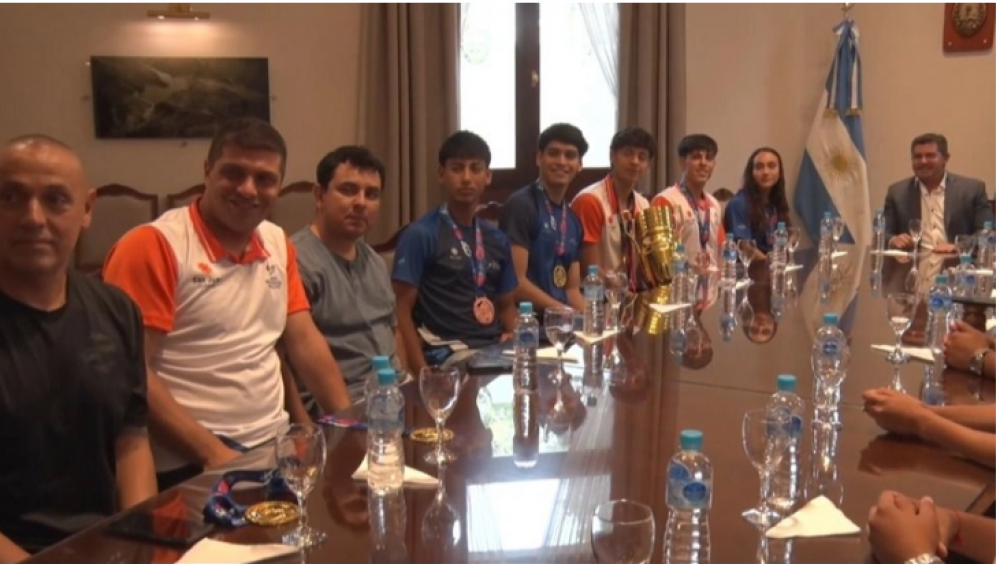 El gobernador Orrego recibi a atletas sanjuaninos con grandes logros