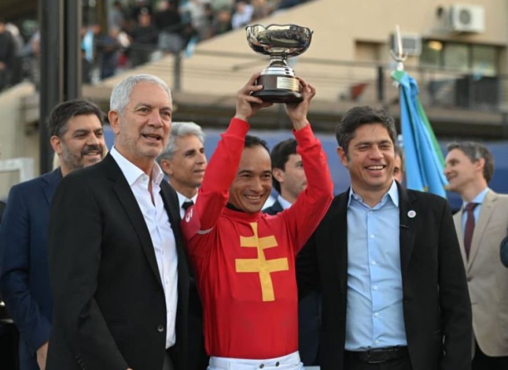 Kicillof con el caballo ganador y dardos contra Milei: No puede ser que no hablen de Libra