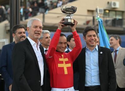 Kicillof con el caballo ganador y dardos contra Milei: No puede ser que no hablen de Libra
