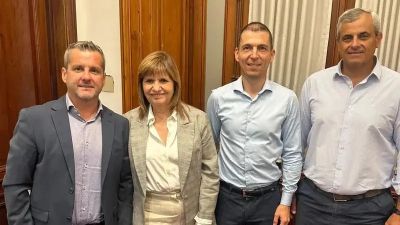 Bullrich, la persona detrs de las incorporaciones de LLA en el Congreso