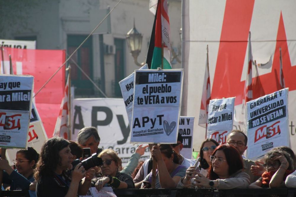 La APyT convoc a un Abrazo al Garrahan en rechazo a los sumarios que inici el Estado por las protestas salariales