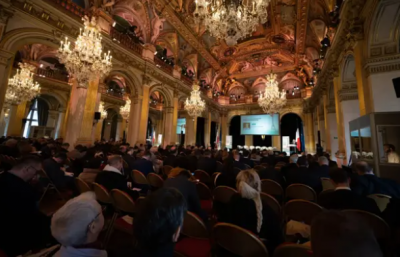 Los alcaldes europeos concluyen en Pars que la lucha contra el antisemitismo empieza en las ciudades