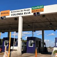 Javier Milei y Toto Caputo reeditan la privatizacin de rutas de Carlos Menem: peajes para todos