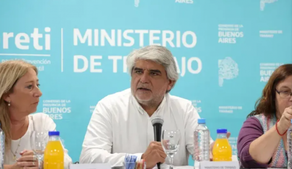 Correa alerta por la reforma laboral: Quieren llevar a los trabajadores al preperonismo