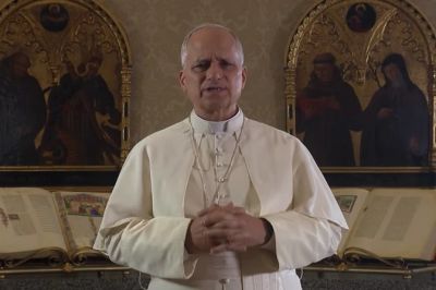 Papa Len XIV: la identidad cristiana en la educacin no es un adorno 