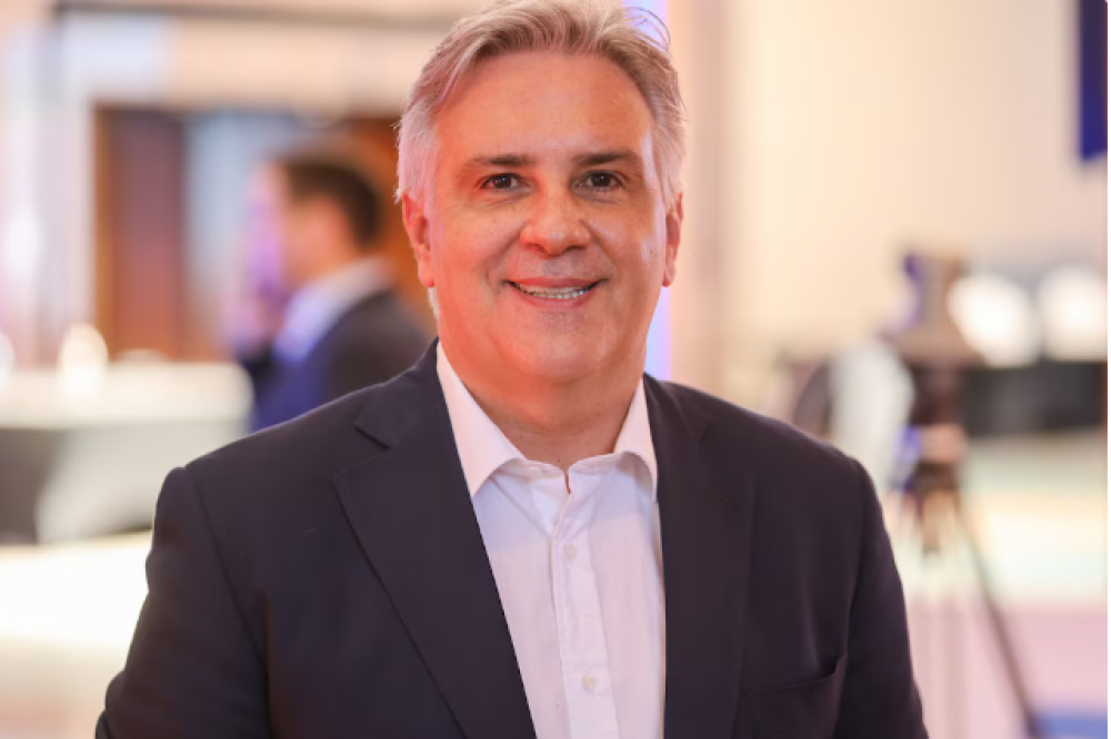 Crdoba: Martn Llaryora ser operado por una hernia epigstrica