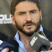 Pullaro sali a marcar la cancha