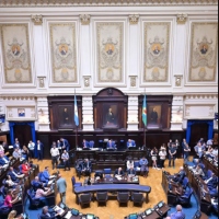 Kicillof consigui la media sancin para el Presupuesto 2026 y tambin la Ley Impositiva