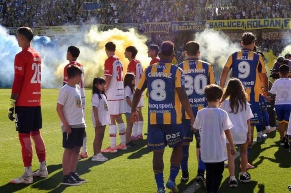 Las contradicciones del fallo contra Estudiantes por el espaldazo y por qu la AFA no fue a fondo
