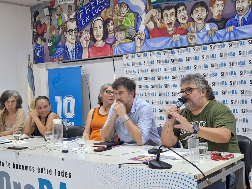 Yofra, sobre la contrarreforma laboral: No importa que digan que queremos desestabilizar al gobierno, nosotros tenemos un montn de compaeros desestabilizados hace tiempo