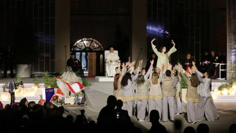 El Papa a los jvenes: Tienen el don del tiempo, senlo para soar y construir la paz