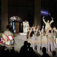 El Papa a los jvenes: Tienen el don del tiempo, senlo para soar y construir la paz