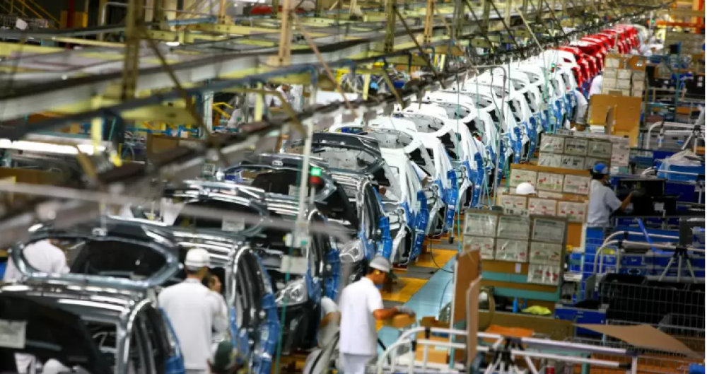 Ms malas nuevas para el SMATA: la produccin automotriz sigue sin repuntar y en noviembre cay casi un 30%