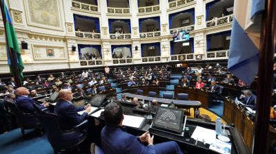 Kicillof consigui el endeudamiento en la Legislatura gracias al peronismo y los votos aliados