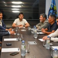 Hugo Moyano reclam reabrir las paritarias de Camioneros y sum una exigencia que jaquear a las pymes del sector