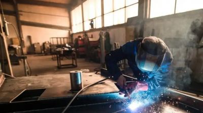 Reforma Laboral: los cambios en indemnizaciones, juicios, horas de trabajo, multas y vacaciones