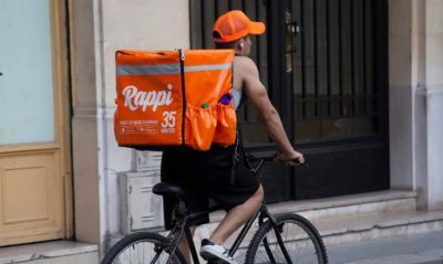 Reforma laboral: los dos modelos en pugna para trabajadores de aplicaciones