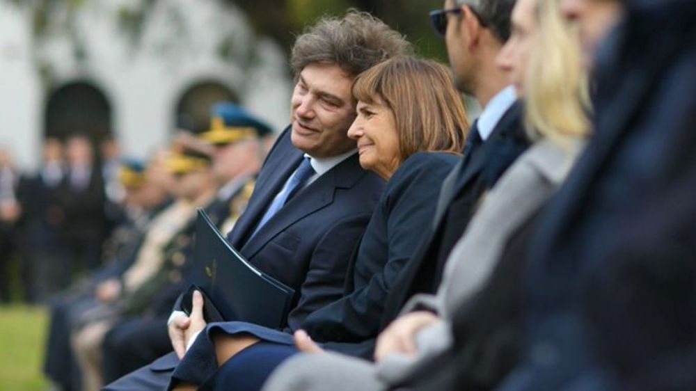 Javier Milei designa a Patricia Bullrich como su espada en el Senado, primerea a la CGT y apura los pasos para comenzar el debate de la Reforma Laboral el jueves