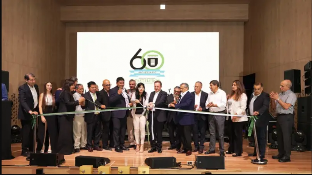 Pasteleros celebr sus 60 aos con la inauguracin del Auditorio Almagro y un acto colmado de dirigentes y trabajadores