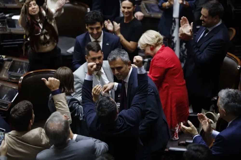 Reforma laboral: Martn Menem busca minimizar el ataque a los gremios y se demora el debate