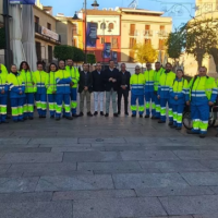 La nueva empresa de limpieza viaria de Lucena aporta una plantilla estable de 20 trabajadores y ms maquinaria