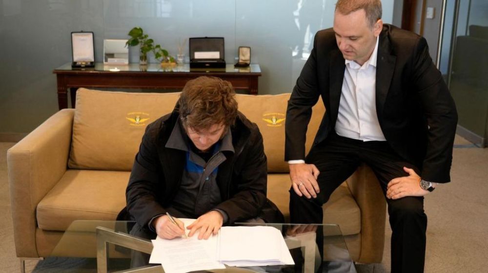 Informe advierte que la reforma laboral de Milei recortar� salarios, derechos y poder sindical