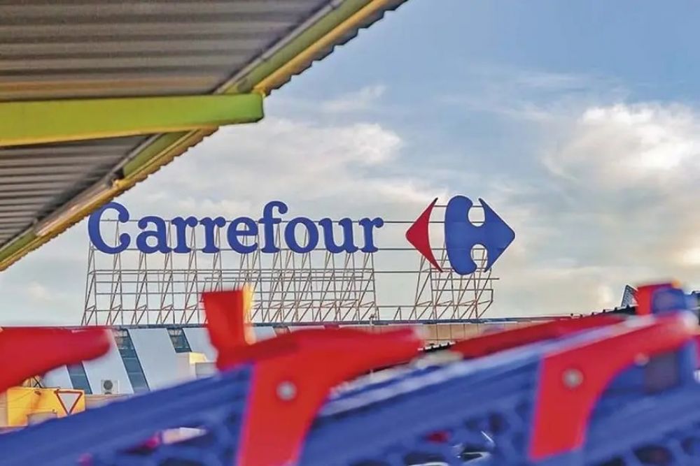 Se define la venta de Carrefour, con Francisco De Narv�ez como principal candidato