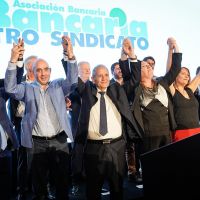 La Bancaria volvi� a actualizar los salarios por IPC y el sueldo inicial de la actividad ya supera los 2 millones de pesos