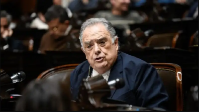 Vald�s repudi� el ataque al cotitular de la CGT Cristian Jer�nimo y alert� sobre una escalada de violencia contra el movimiento obrero