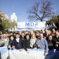 CGT: Axel Kicillof y La C�mpora se suman a la marcha, cada uno por su lado