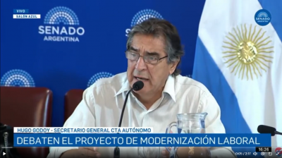 Godoy en el Senado: �Hace m�s de hace 50 a�os que nos vienen diciendo que la flexibilizaci�n laboral va a generar empleo. La realidad muestra que ni genera empleo, ni genera formalidad�