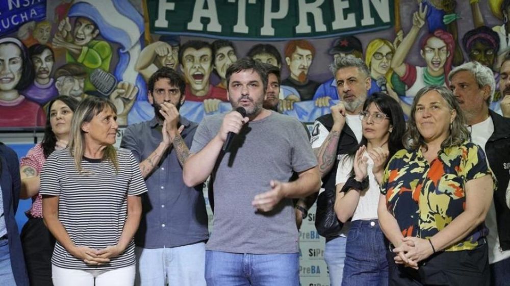 Asumi� la nueva conducci�n del Sipreba y llam� a defender el Estatuto del Periodista y rechazar la reforma laboral