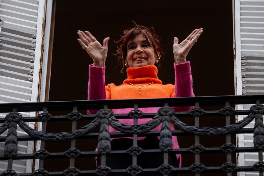 Cristina Kirchner ser�a dada de alta este lunes tras la operaci�n de apendicitis