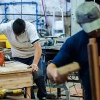 Los que no sufren la crisis: qu� sectores crecen en el modelo Milei y por qu� no generan empleo