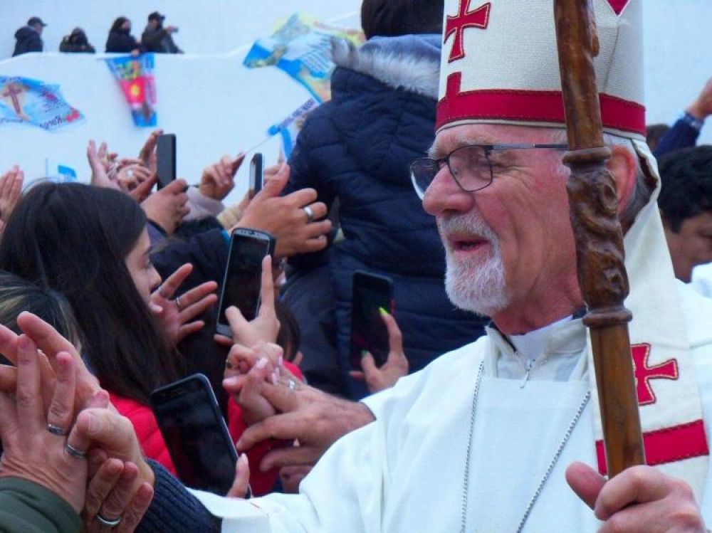 Card. Bokalic: 'No podemos mirar al costado ante el drama que vive la sociedad'