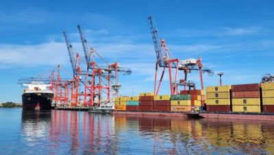 Conflicto sindical en el Puerto de Dock Sud tras la asunci�n de las nuevas autoridades