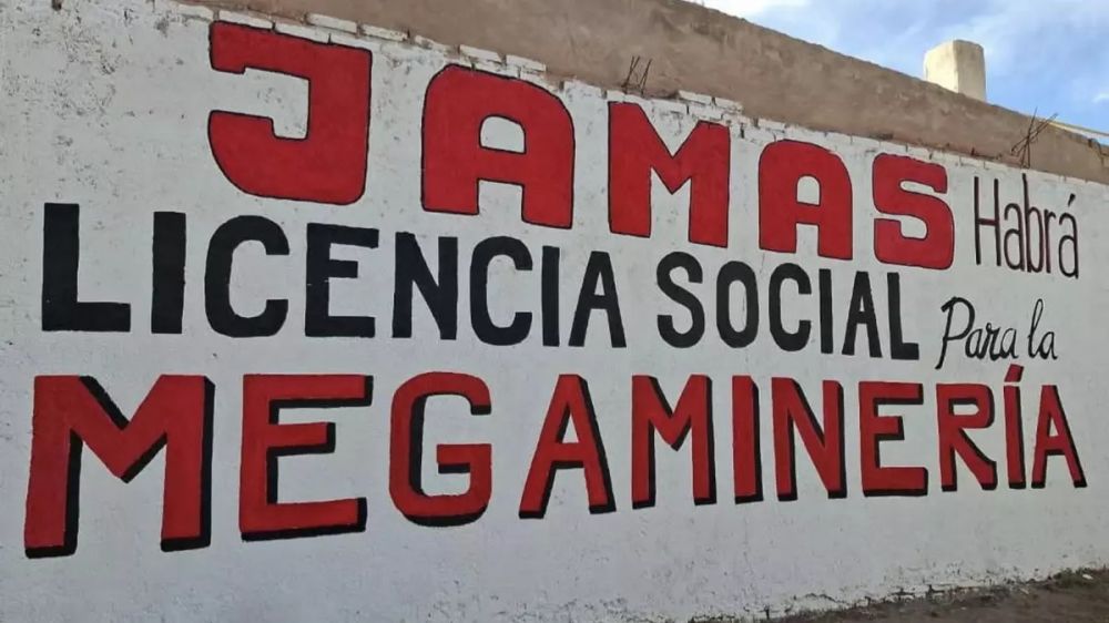 Mendoza vuelve a marchar en defensa del agua tras la aprobaci�n de proyectos de megaminer�a